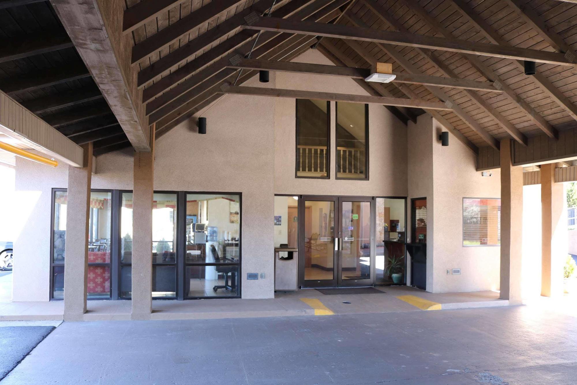 Best Western Milton Inn Blairsville Exterior photo